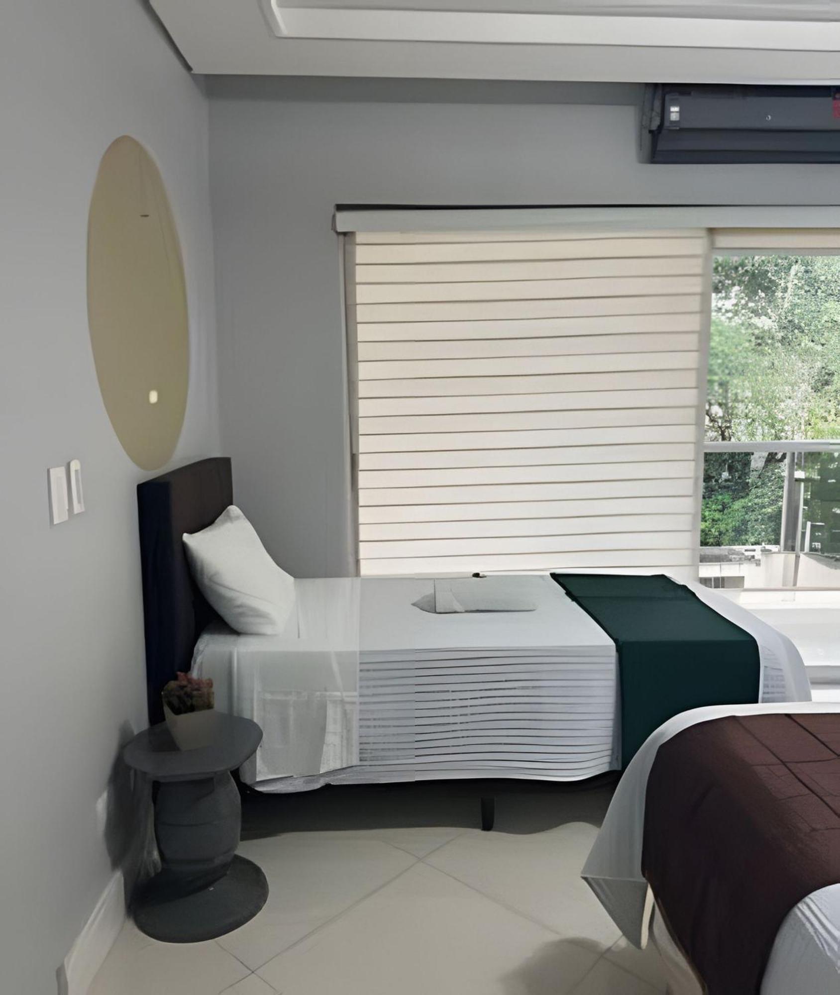Sobrado Com 5 Suite 1 Quarto Piscina Churraqueira Ar Ate 20 Hospede ฟอสดูอีกวาซู ภายนอก รูปภาพ