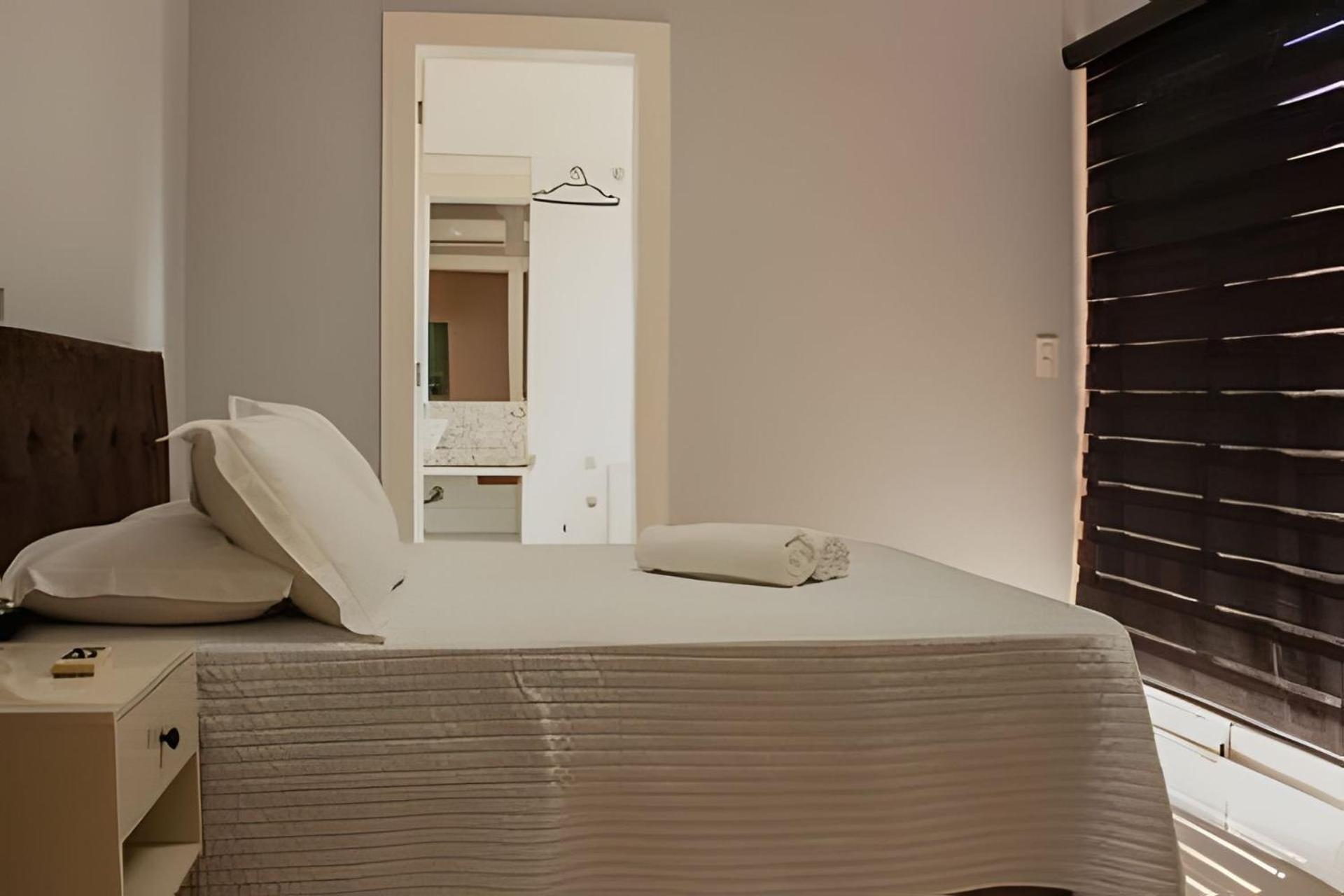 Sobrado Com 5 Suite 1 Quarto Piscina Churraqueira Ar Ate 20 Hospede ฟอสดูอีกวาซู ภายนอก รูปภาพ